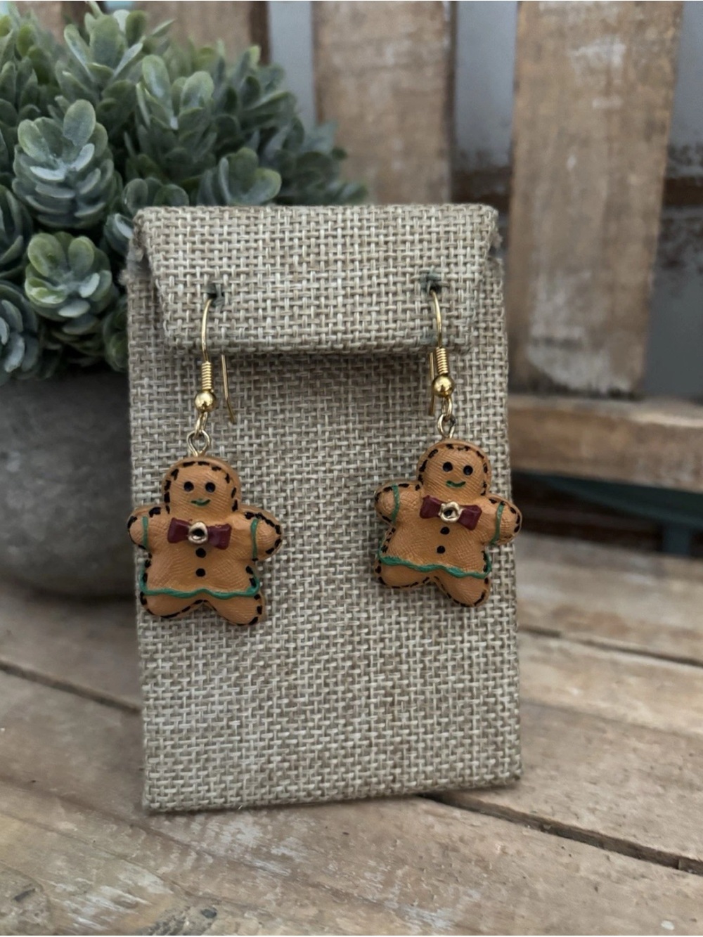 Vintage Holiday Boy Gingerbread Cookie Dangle Earring  NEW!